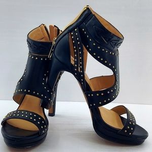 Bongo Black Heels Size 5.5